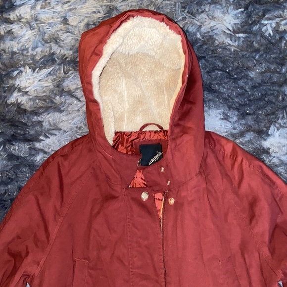 Macy’s collectionb Newyork burgundy puffer coat Xl - Picture 7 of 10